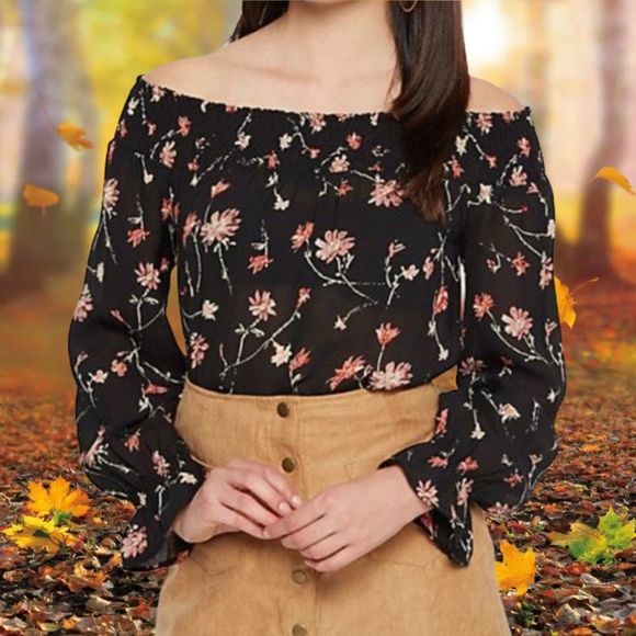 Wild Blue SADIE ROBERTSON Women's Small Off Shoulder Floral Casual Top Blouse - Picture 7 of 7